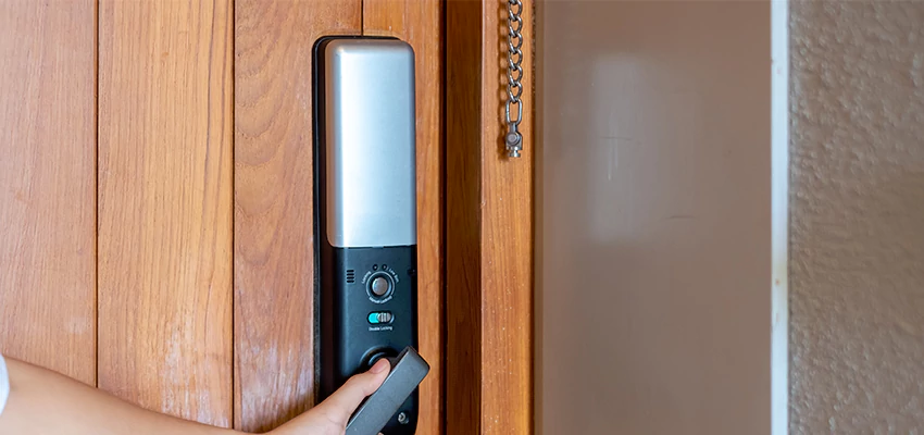 Home Security Electronic Locks Upgrades in Oakland Park