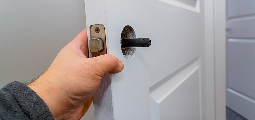 Nighttime Locksmith For Lock Repair in Oakland Park