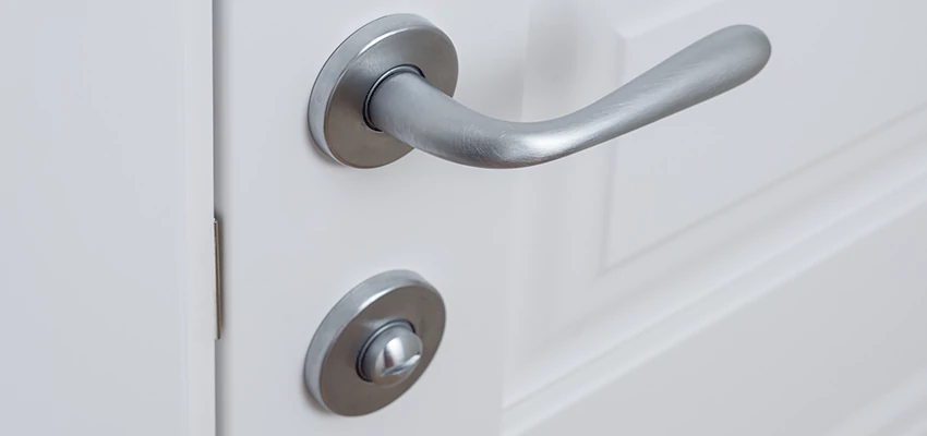 Single-Occupancy Restroom Locks Repair in Oakland Park