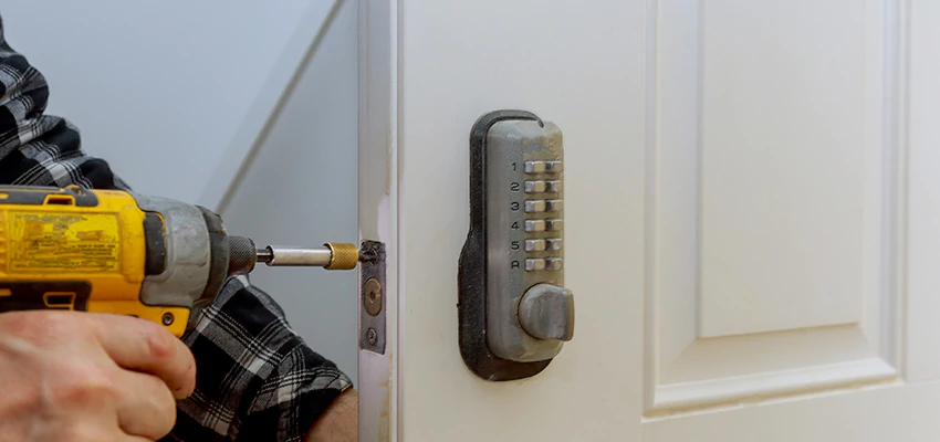 Digital Locks For Home Invasion Prevention in Oakland Park